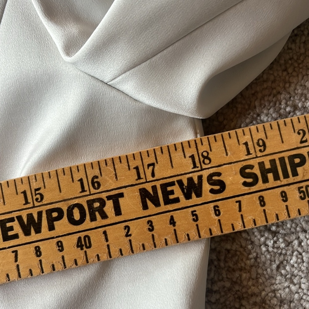 Tahari Gray Formal Suit Lace Sirt Size 8P  NWT - Picture 14 of 16